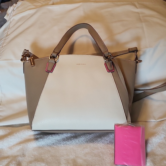 Anne Klein purse - Picture 1 of 11